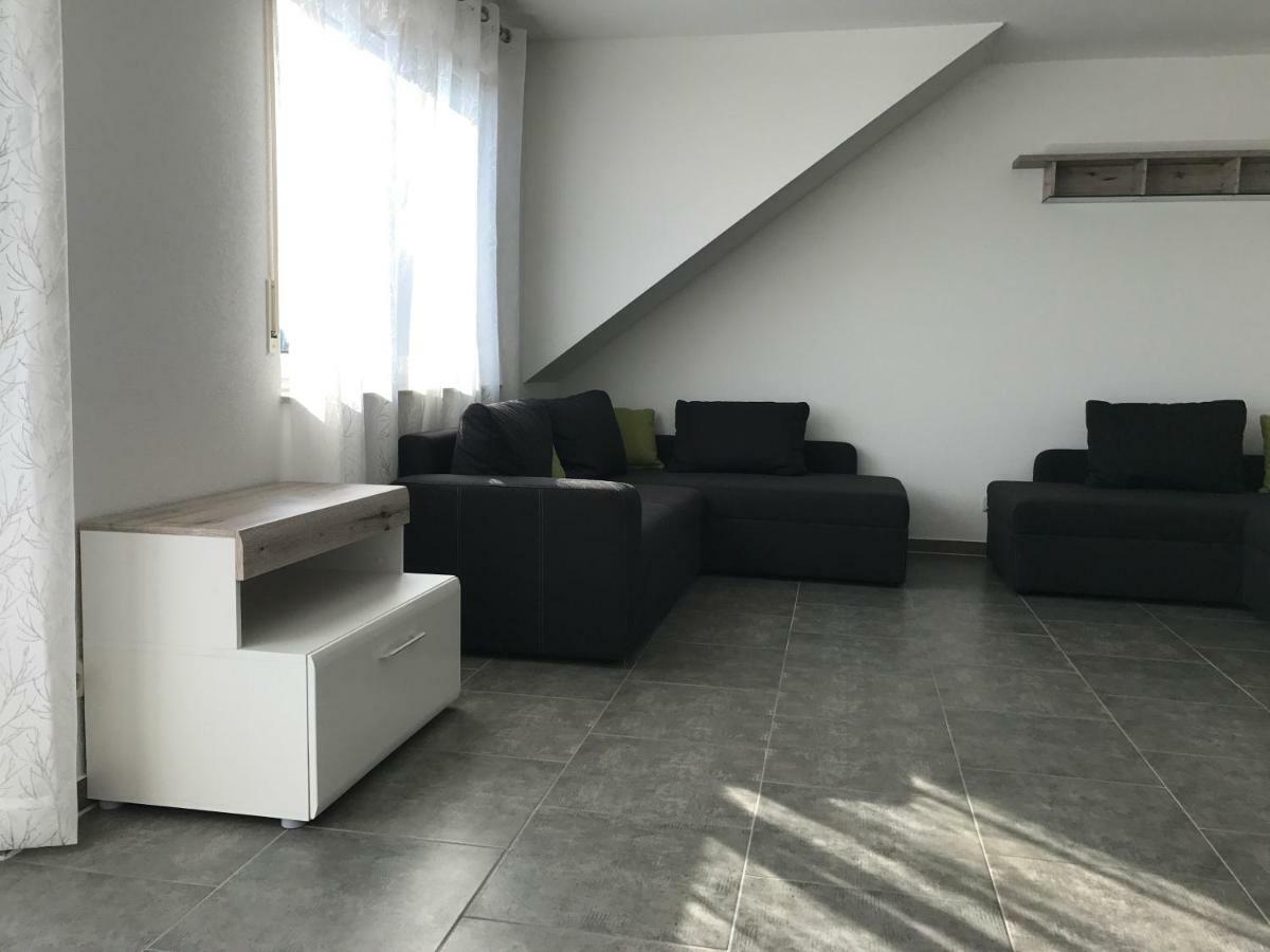 קאפל - גראפנהאוזן Victoria Appartement מראה חיצוני תמונה
